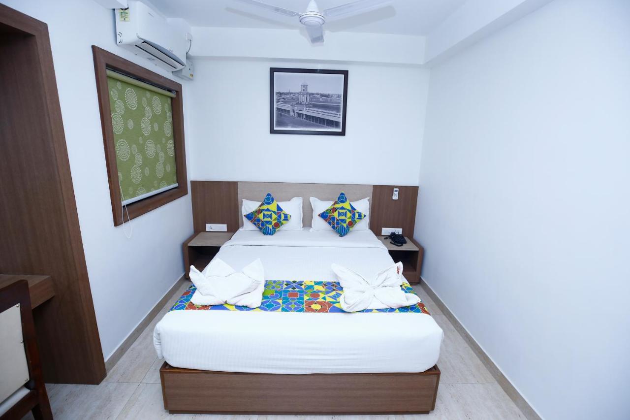 Capital Suites Bangalore Exterior foto