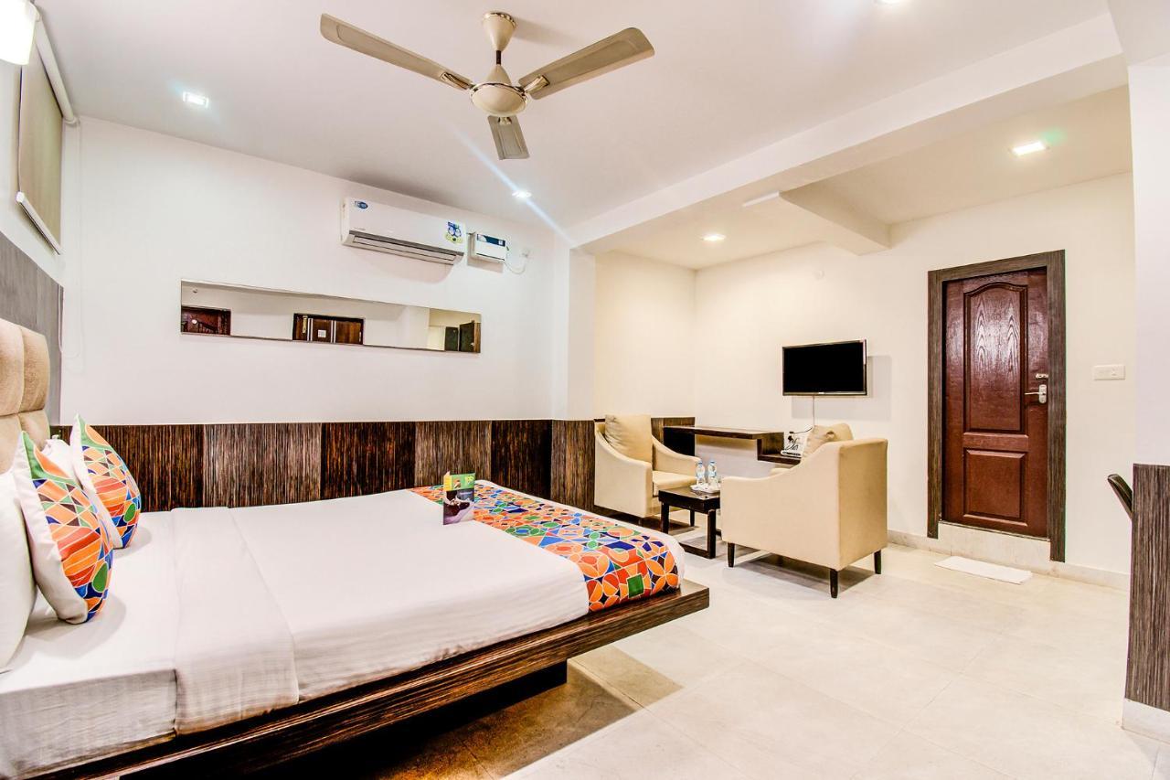 Capital Suites Bangalore Exterior foto